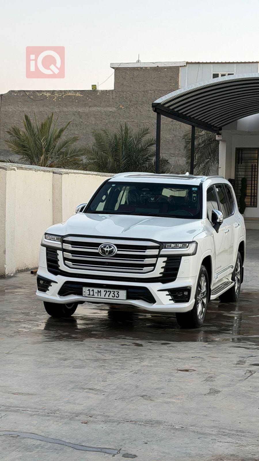 تويوتا لاندكروزر